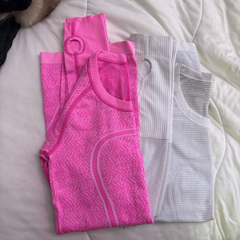 lululemon long sleeve swiftly tech bundle Pink and white both size 4